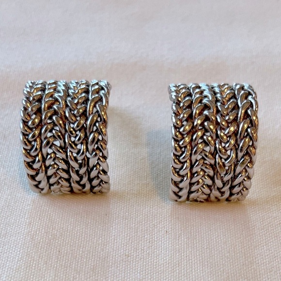 Erwin Pearl Silver Earrings - Picture 6 of 15